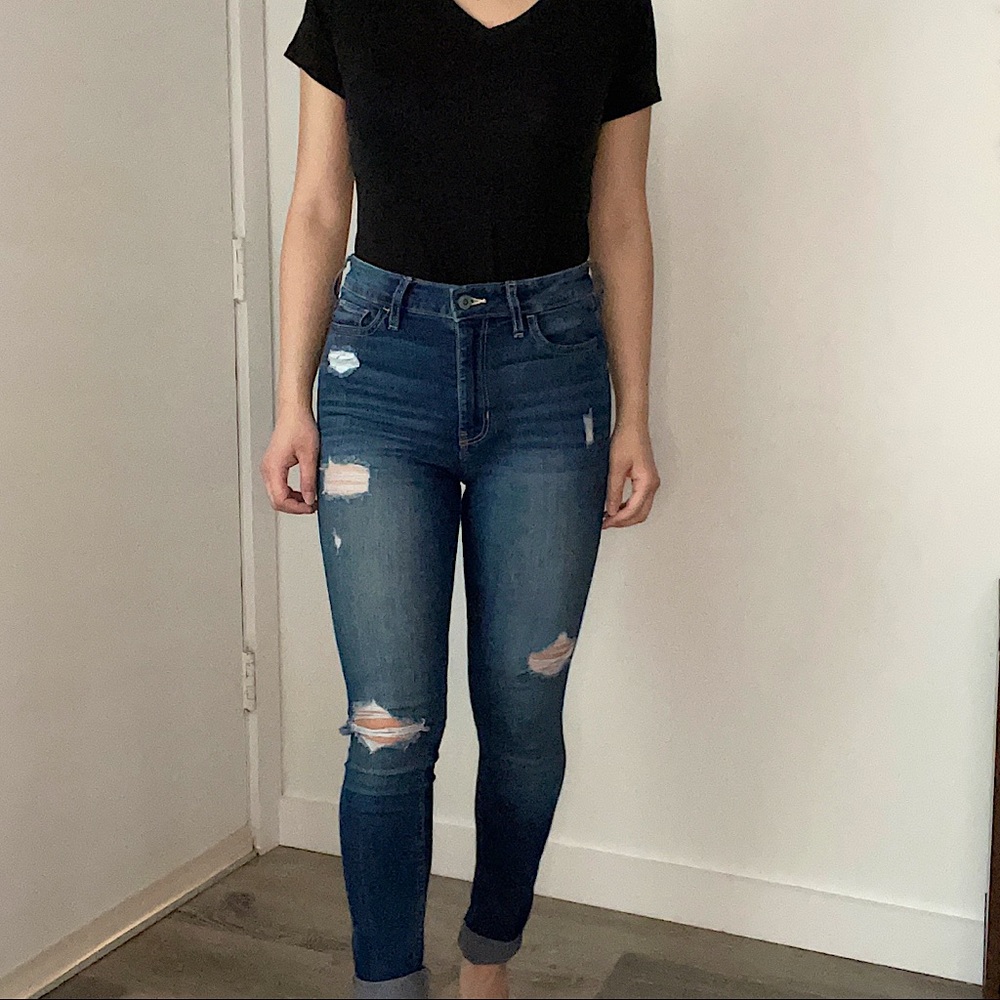 Hollister High Waisted Ripped Skinny Jeans